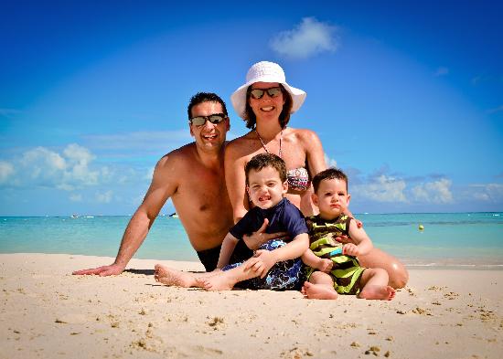Familia en la Playa - Paraíso Sisal, Yucatán
